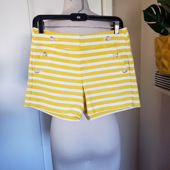 The Riviera Striped Shorts Size 00! - Picture 3 of 10